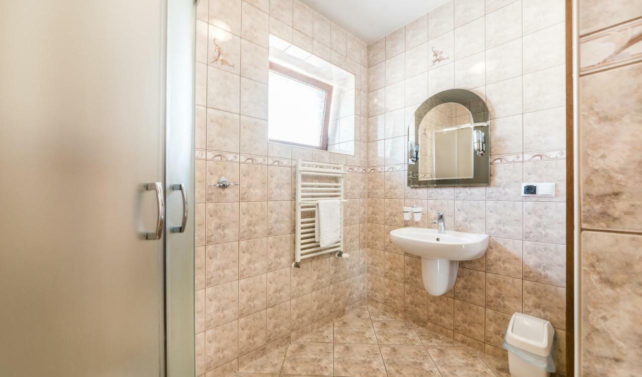Bed and Breakfast Gosciniec Witomino Gdynia Esterno foto